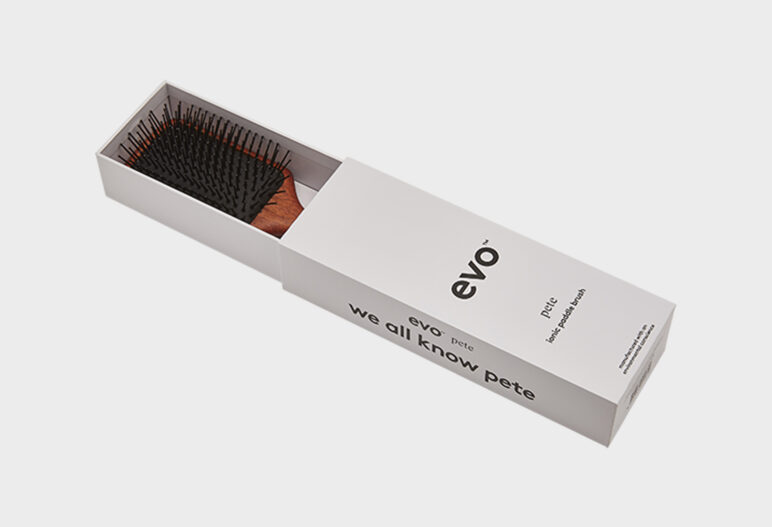 evo Pete ionic paddle brush
